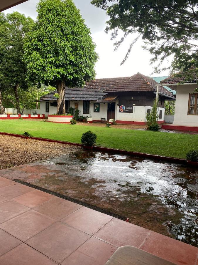 Akkara Homestay & Ayurveda Коттаям Экстерьер фото