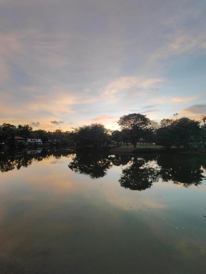 Akkara Homestay & Ayurveda Коттаям Экстерьер фото
