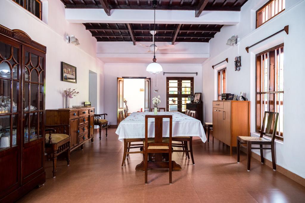 Akkara Homestay & Ayurveda Коттаям Экстерьер фото